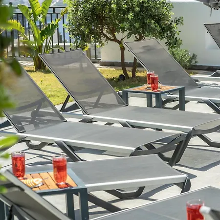 Spacious & Private 4-bedroom With Sea Views, Centrally Located * Kaş