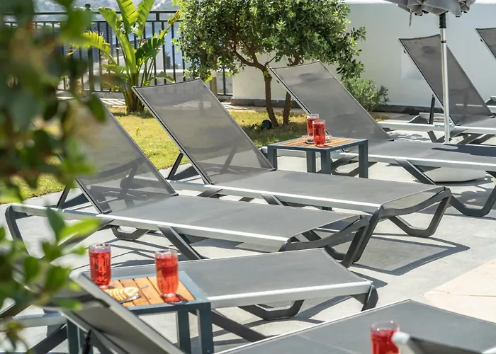 Spacious & Private 4-bedroom With Sea Views, Centrally Located * Kas